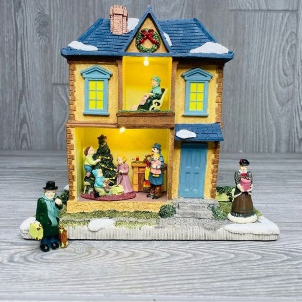 Roman Inc. Dickens Christmas Light Up Christmas house Christmas village figurine